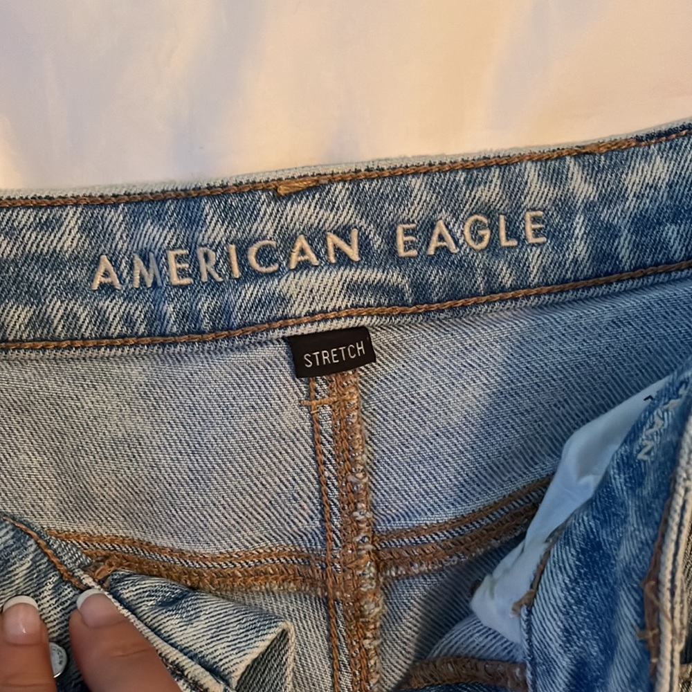 American Eagle Light Wash Jean Bundle - image 4